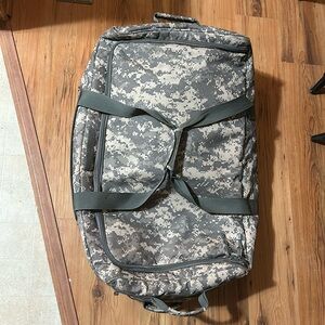 Military Suitcase/Travel Bag